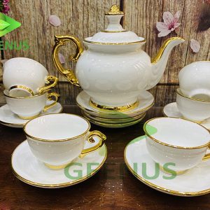 Bộ ấm chén sứ 05