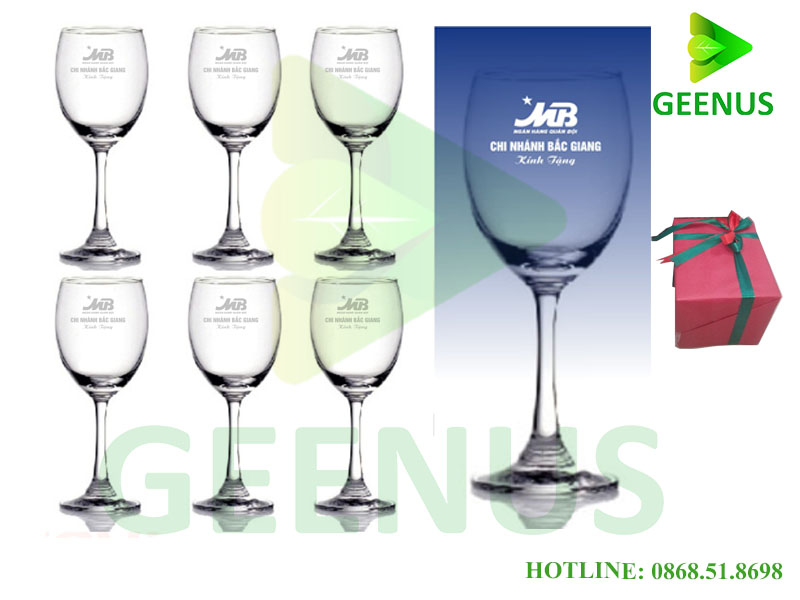 Bộ ly rượu vang 09
